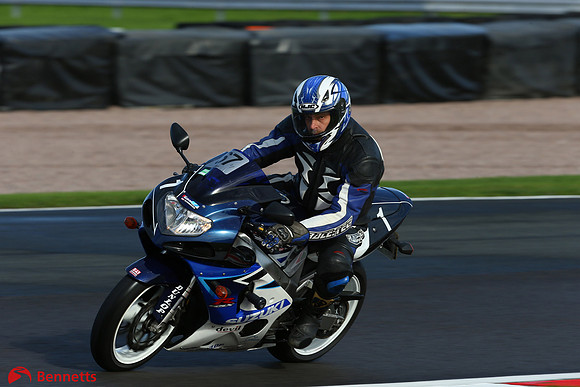 TK2_9074