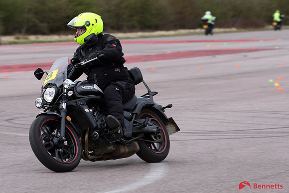 TK3_3143