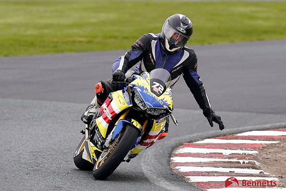 _1TK7879