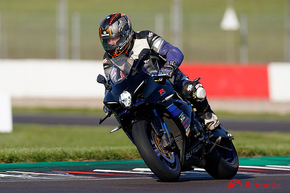 _1TK1561