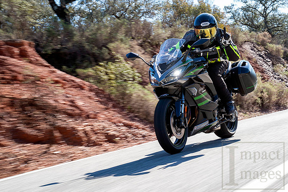 Ninja1000SX_Sony_21