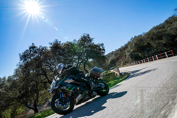Ninja1000SX_Sony_22
